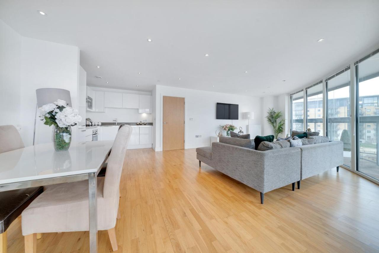 Large 2Bed 2Bath Apartment Beautiful River Views London Greenwich Cutty Sark - Perfect For Long Stay, Business, Leisure And Relocations المظهر الخارجي الصورة